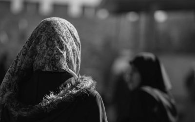 photo de femmes portant un voile