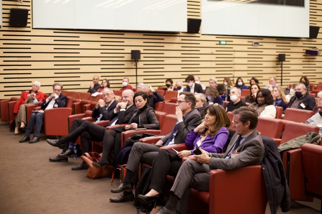 photo de l'événement sur l'Ukraine à l'Assemblée nationale