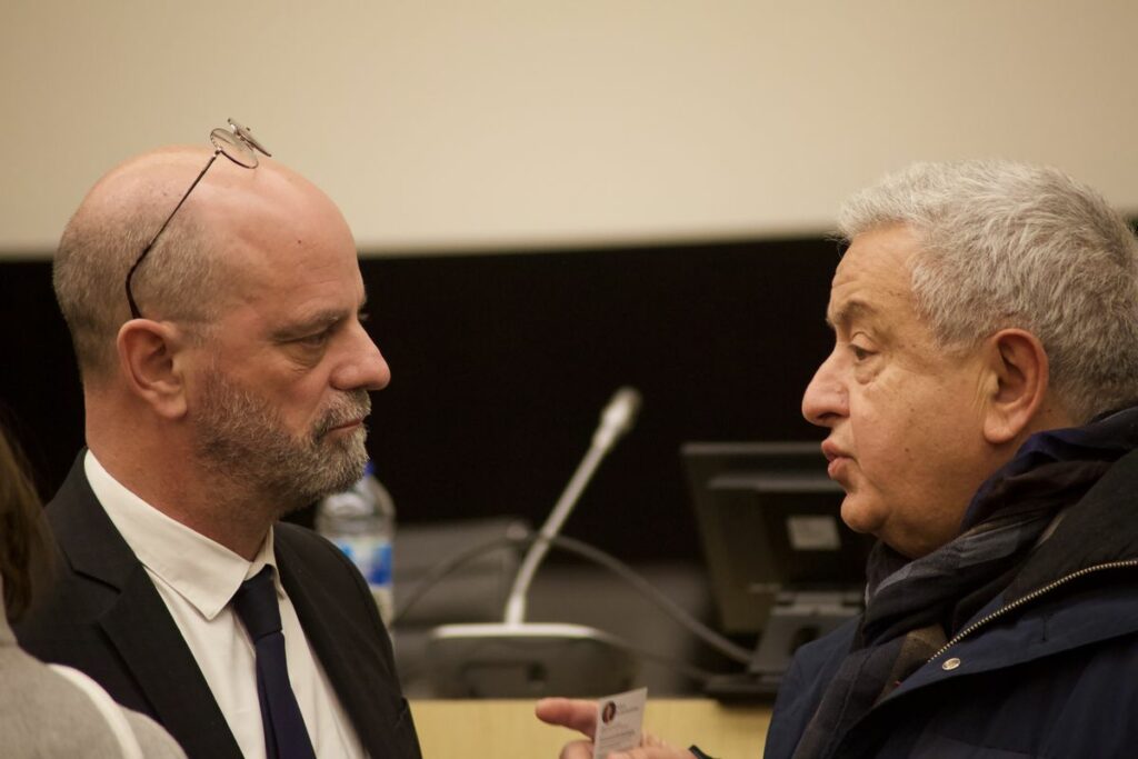 photo de l'événement sur l'Ukraine à l'Assemblée nationale