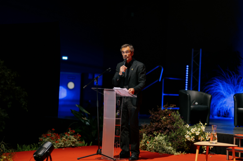 UE_Laboratoire_Republique_2025_3